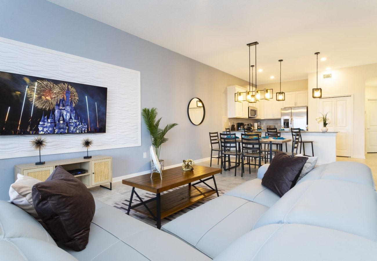 Apartment in Davenport - Beautiful Condo 2Beds/2Baths/18Min Disney