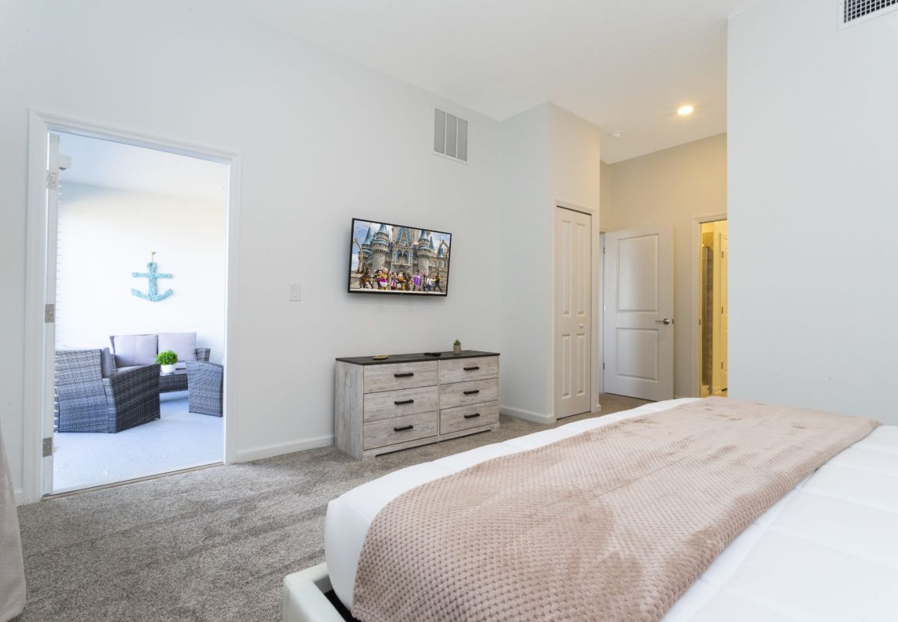 Apartment in Davenport - Beautiful Condo 2Beds/2Baths/18Min Disney