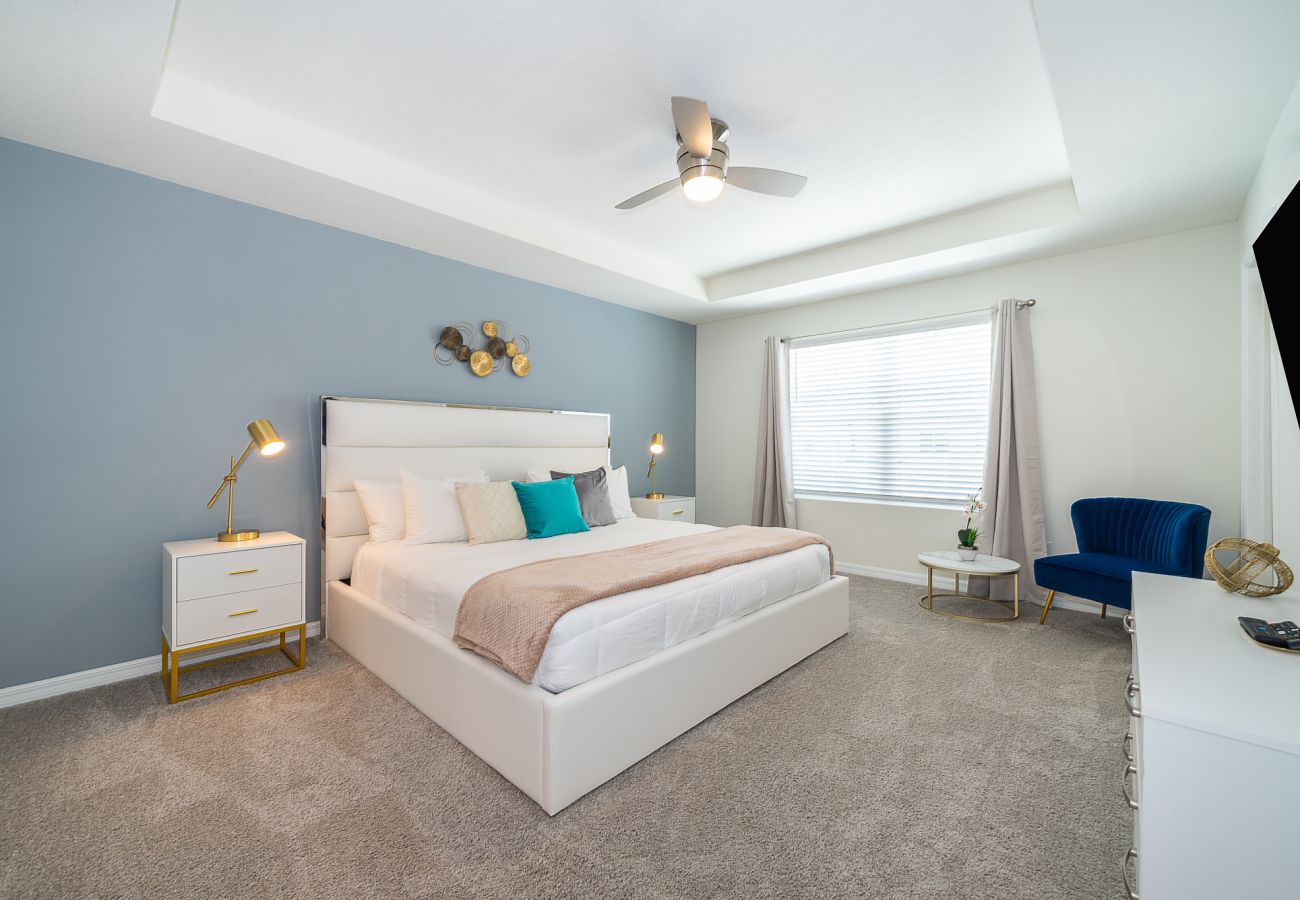 Townhouse in Kissimmee - Sweet Townhouse 4Beds/3Baths/Pool/18Min Disney