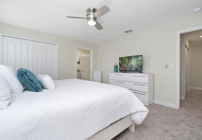 Townhouse in Kissimmee - Modern Townhouse 4Bed/3Bath/Pool/5Min Disney Townhouse in Kissimmee - Modern Townhouse 4Bed/3Bath/Pool/5Min Disney