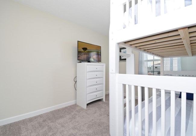 Townhouse in Kissimmee - Modern Townhouse 4Bed/3Bath/Pool/5Min Disney Townhouse in Kissimmee - Modern Townhouse 4Bed/3Bath/Pool/5Min Disney