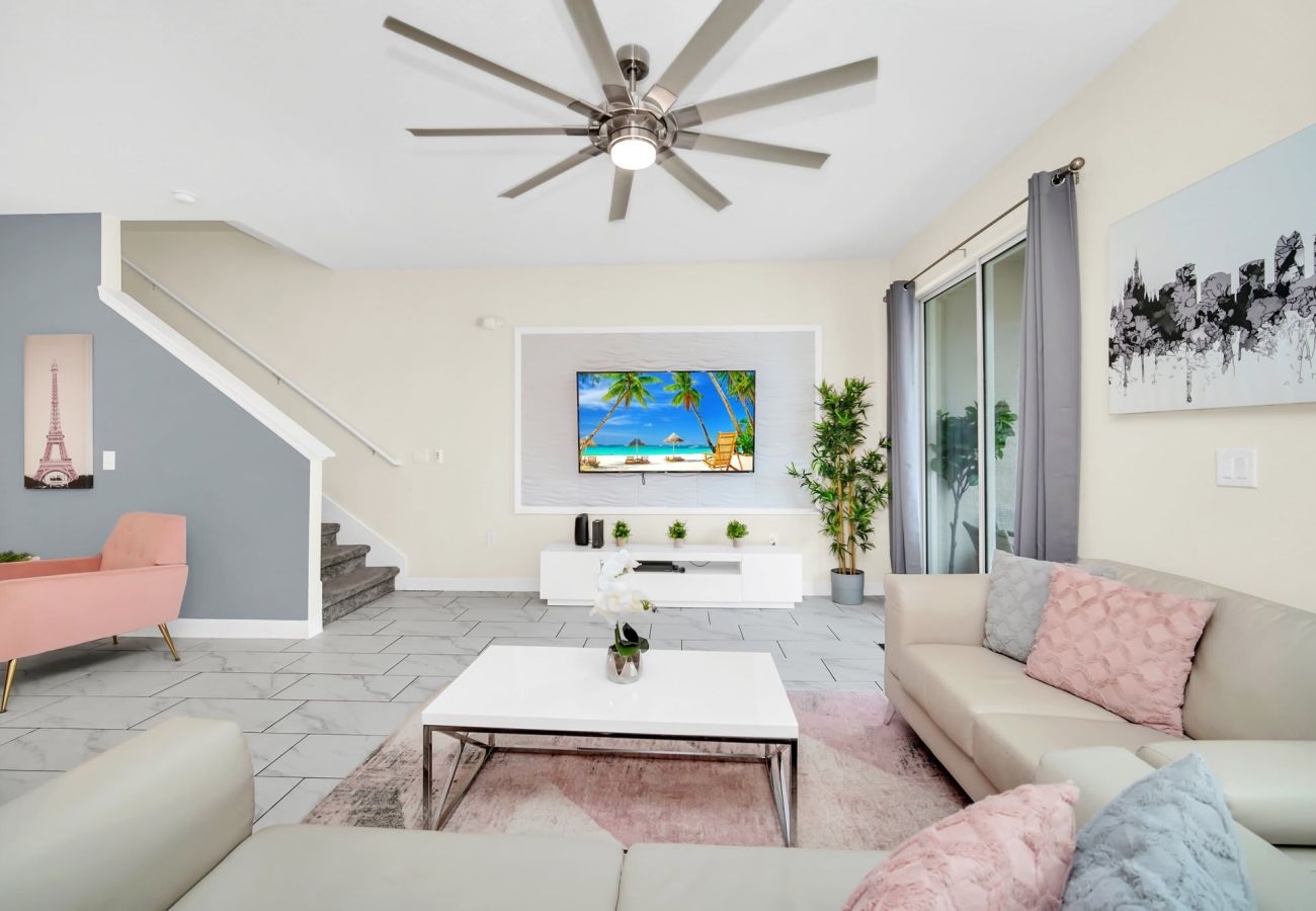 Townhouse in Kissimmee - Spectacular townhouse 5Bed/4Bath/18Min From Disney