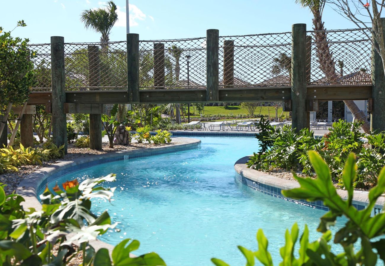 Townhouse in Kissimmee - Spectacular townhouse 5Bed/4Bath/18Min From Disney