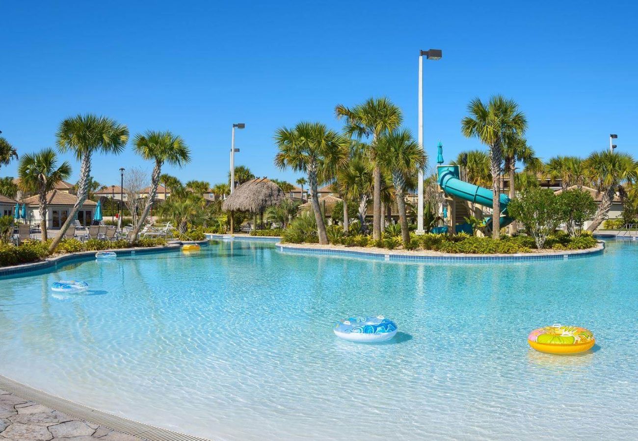 Townhouse in Kissimmee - Spectacular townhouse 5Bed/4Bath/18Min From Disney