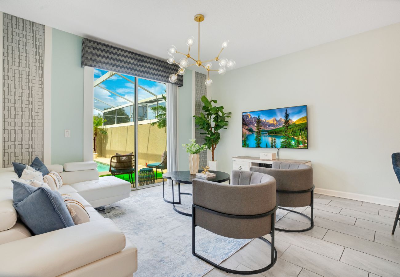 Townhouse in Davenport - Amazing Townhouse 4Bed/3Bath/Pool/18Min from Disney