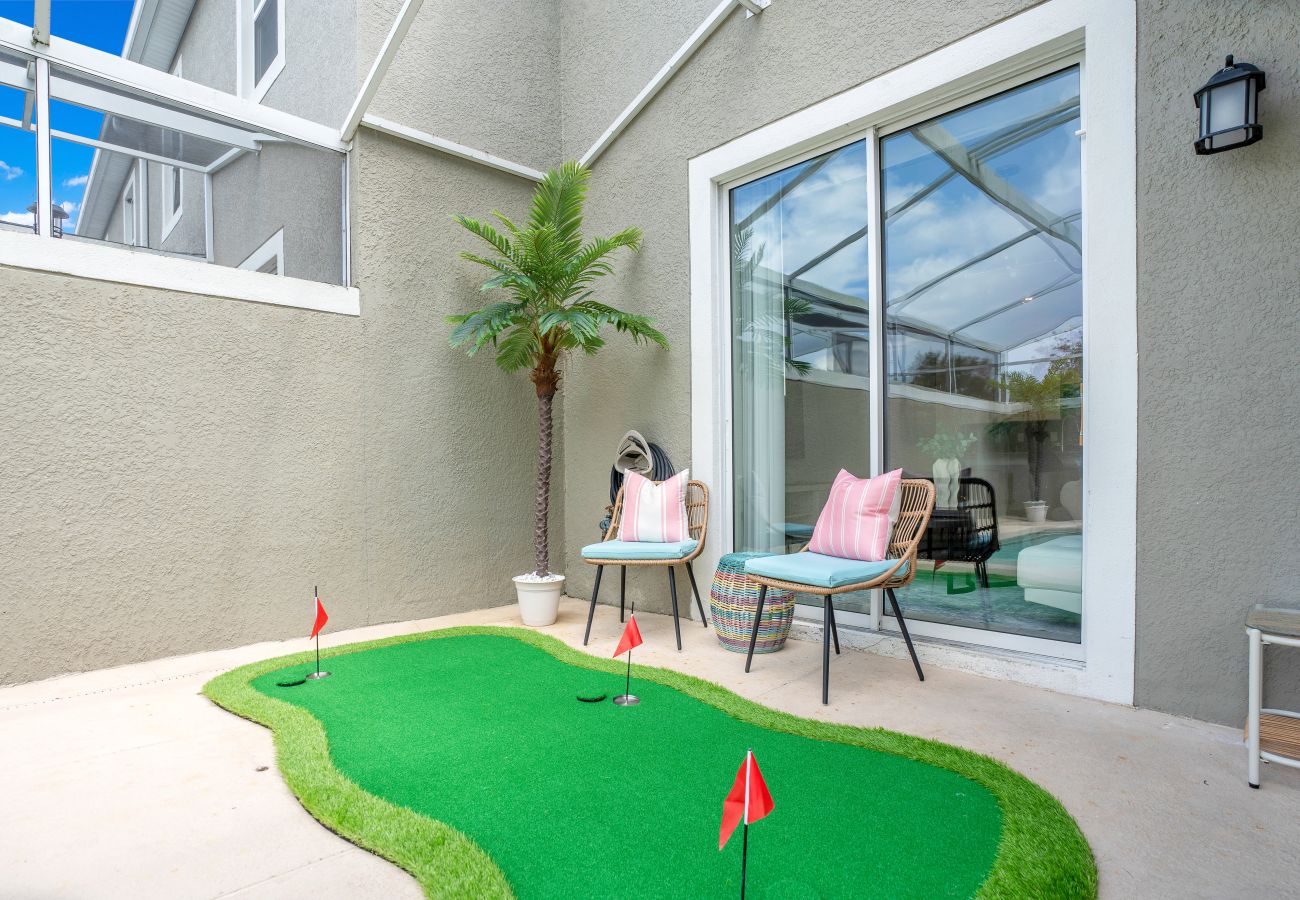 Townhouse in Davenport - Amazing Townhouse 4Bed/3Bath/Pool/18Min from Disney