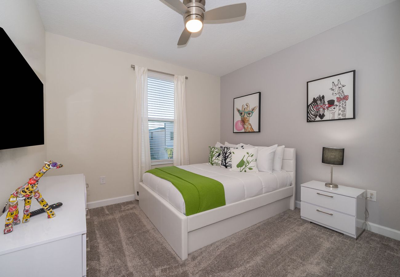 Villa in Davenport - Pretty Villa 6Bed/5Bath/Pool/Jacuzzi/18Min Disney