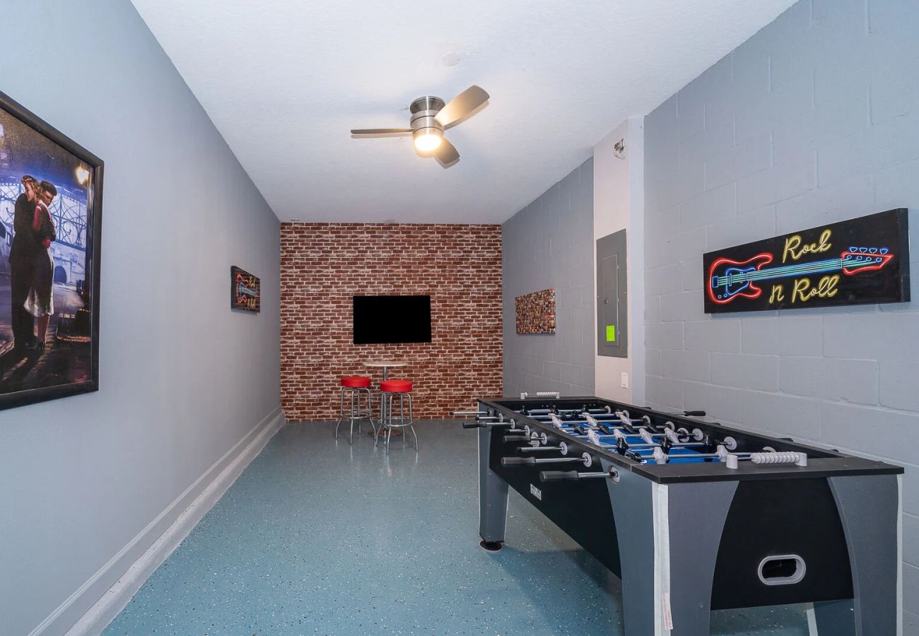 Villa in Davenport - Pretty Villa 6Bed/5Bath/Pool/Jacuzzi/18Min Disney