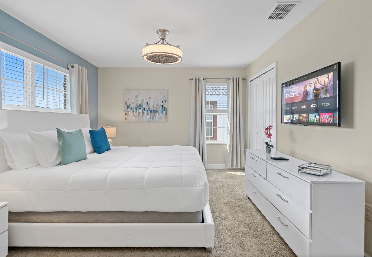 Townhouse in Kissimmee - Wonderful Townhouse 5Beds/4Baths/Pool/5 Min Disney