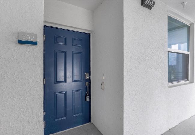 Apartment in Kissimmee - Luxury Condo 2Bed/2Bath/5Min Disney Apartment in Kissimmee - Luxury Condo 2Bed/2Bath/5Min Disney