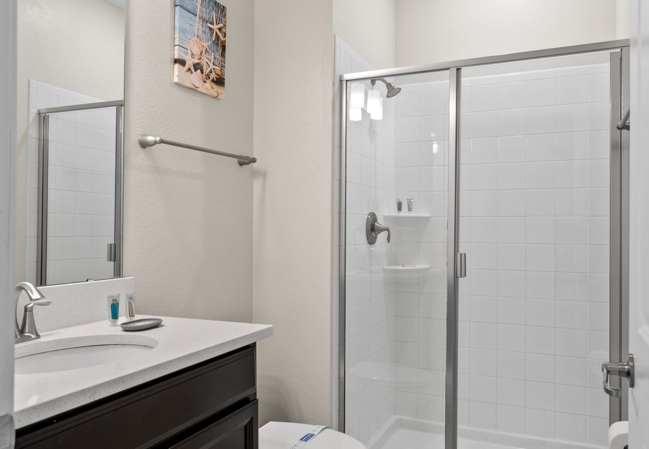 Townhouse in Florida - Sweet Townhouse  4Beds/3Bath/Pool/Jacuzzi/18Min From Disney