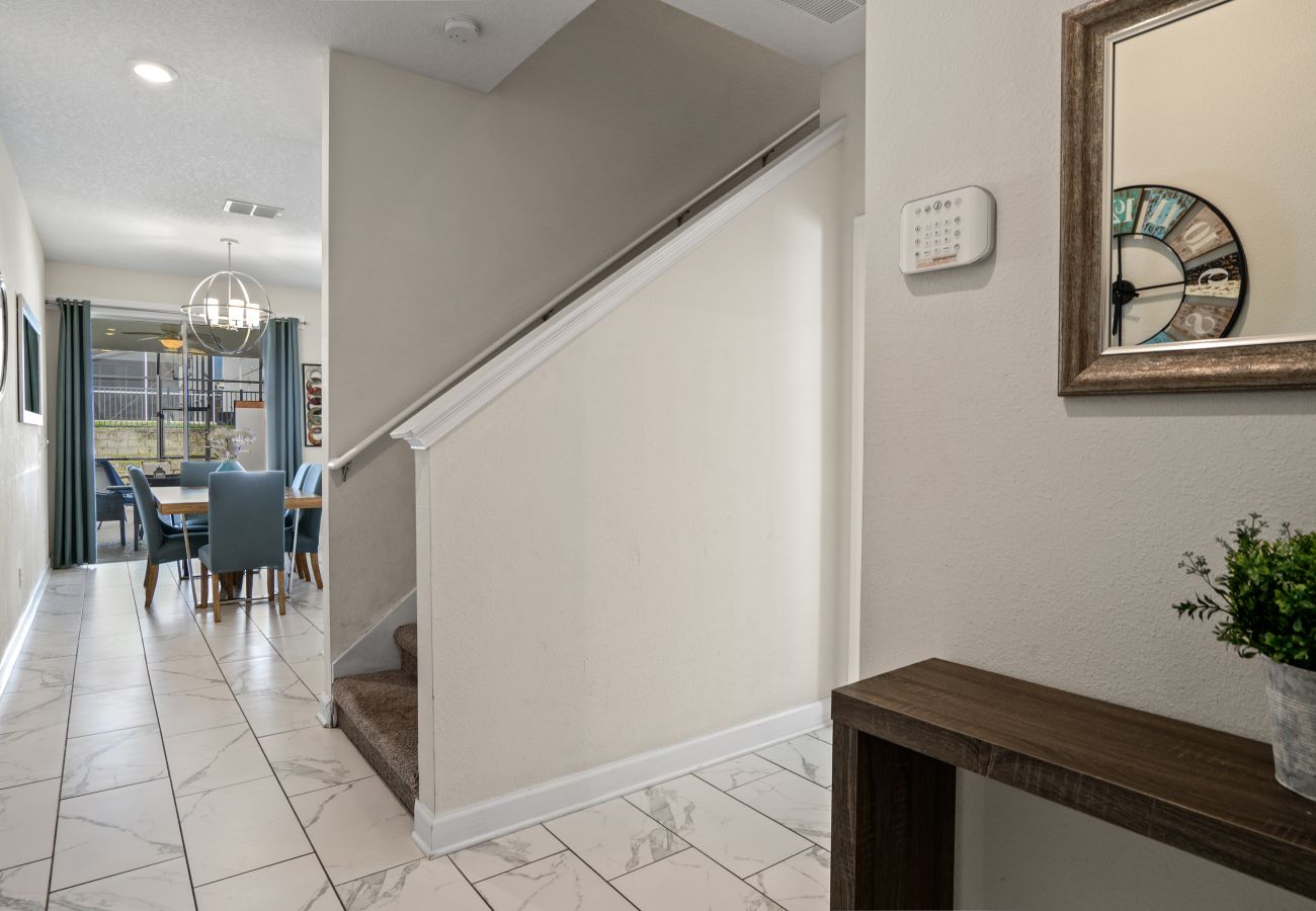 Townhouse in Florida - Sweet Townhouse  4Beds/3Bath/Pool/Jacuzzi/18Min From Disney