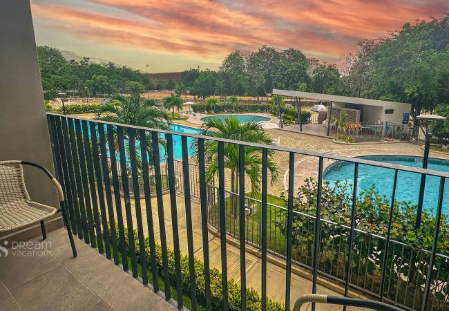 Apartment in Santa Marta - Santa Marta Nature Oasis: 2BR, 2 Baths & Free Parking