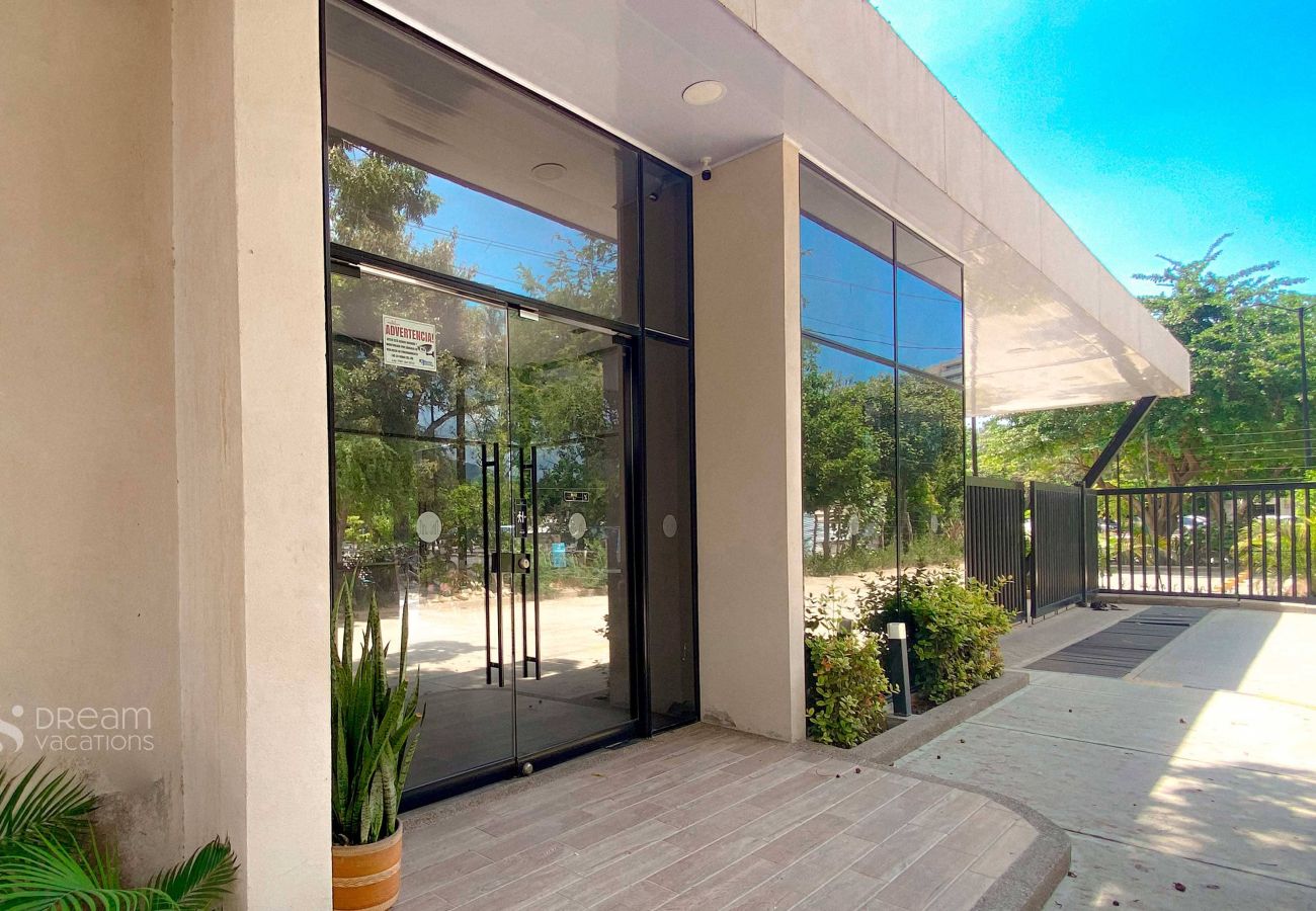 Apartment in Santa Marta - Santa Marta Nature Oasis: 2BR, 2 Baths & Free Parking