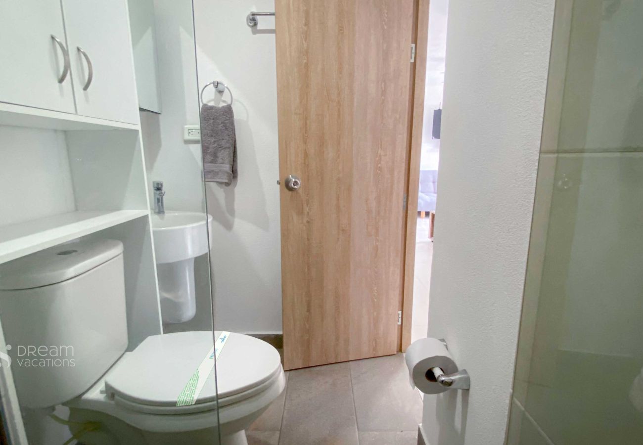 Apartment in Santa Marta - Santa Marta Nature Oasis: 2BR, 2 Baths & Free Parking
