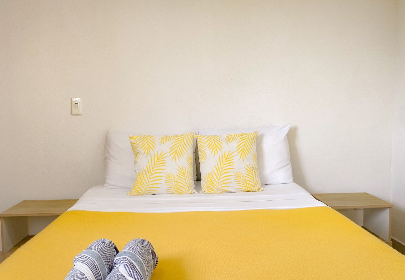 Apartment in Santa Marta - Santa Marta Natural Getaway: Mountain & Greenery Views 2BR, 2 Baths & Free Parking