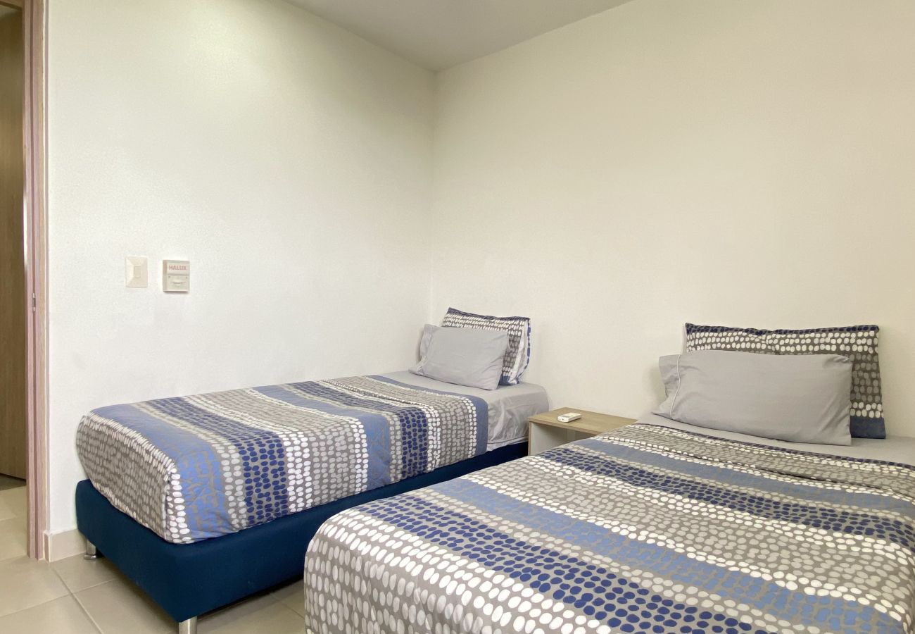 Apartment in Santa Marta - Santa Marta Natural Getaway: Mountain & Greenery Views 2BR, 2 Baths & Free Parking